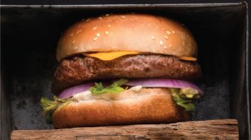Cheese Burger Deluxe