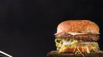 Tasty Chipotle Burger