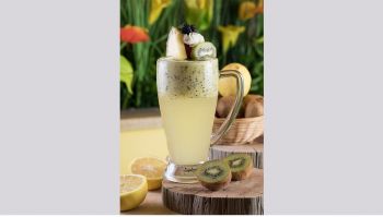 Kiwi And Lemon