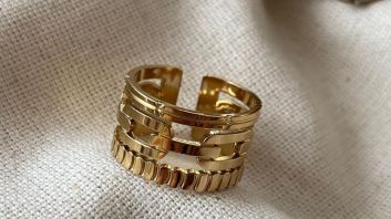 Gold plated ring