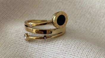 Gold plated ring