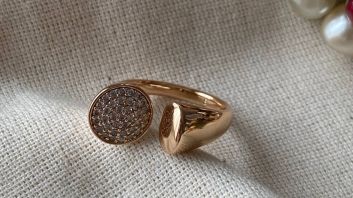 Gold plated ring