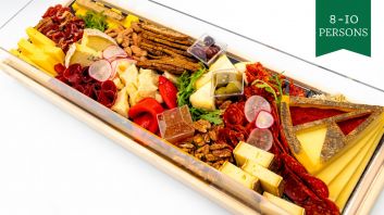 Artisanal Cheese Board (8-10 People)